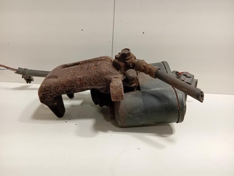 Pinza Freno POST SX 32332267J Volkswagen Passat VI 2011