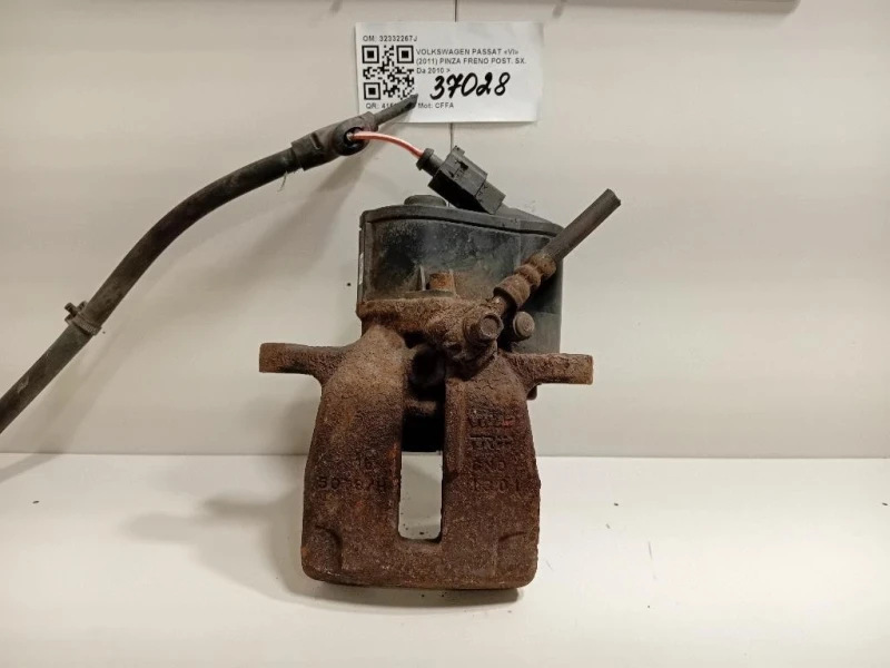 Pinza Freno POST SX 32332267J Volkswagen Passat VI 2011