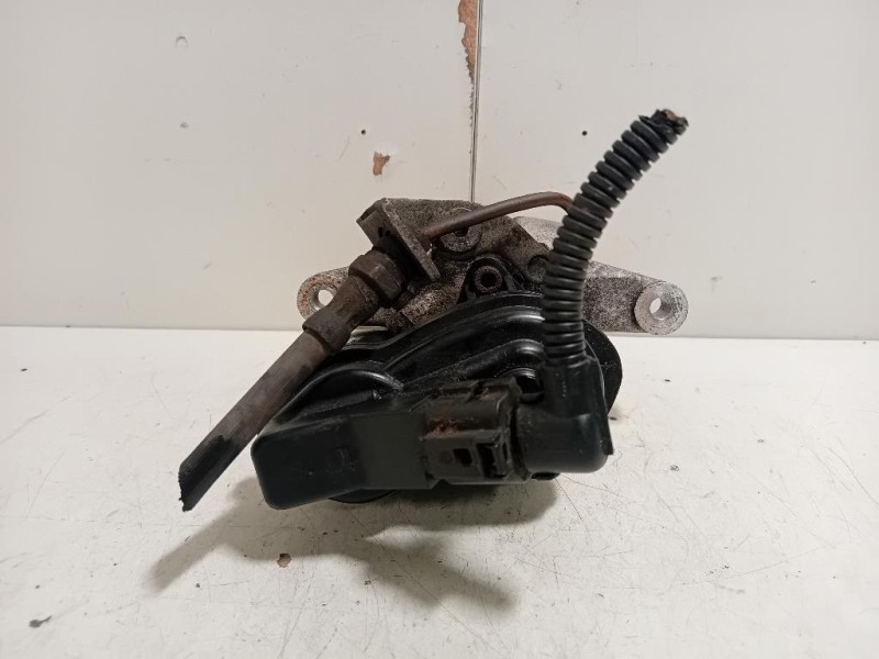 Pinza Freno POST SX 32330208 D Volkswagen Passat VI 2011