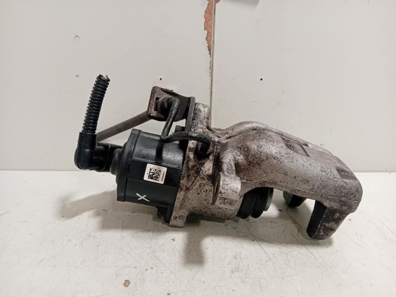 Pinza Freno POST SX 32330208 D Volkswagen Passat VI 2011