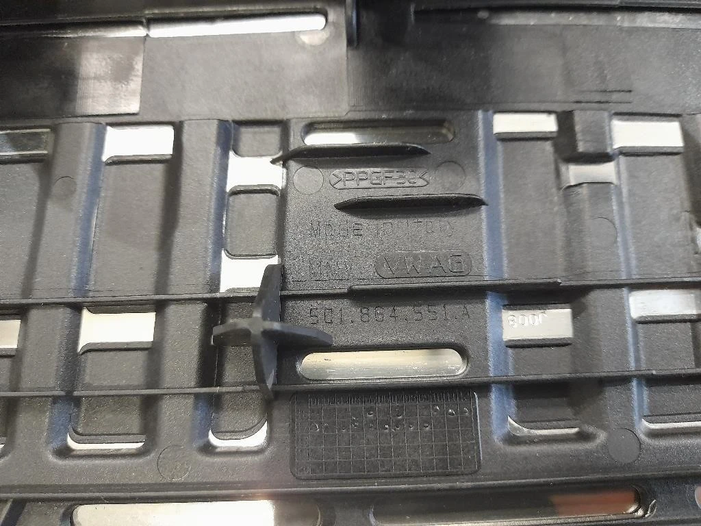 Poggiapiede LATO Guida 5Q1864551A Volkswagen GOLF VII 2017