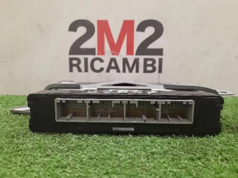 Centralina Controllo Hybrid 896810D051 Toyota Yaris IV 2014