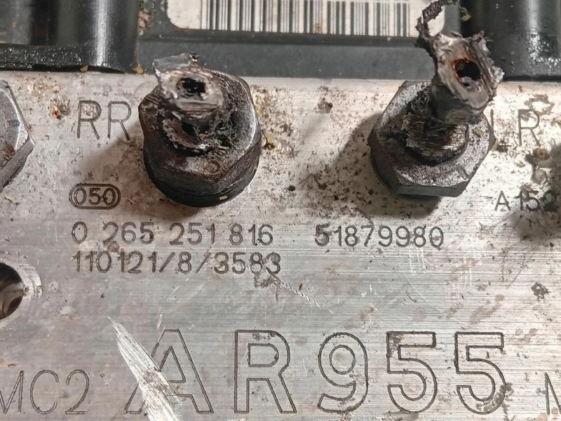 Pompa ABS ANT 0265951710 51879980 Alfa Romeo MITO 2011