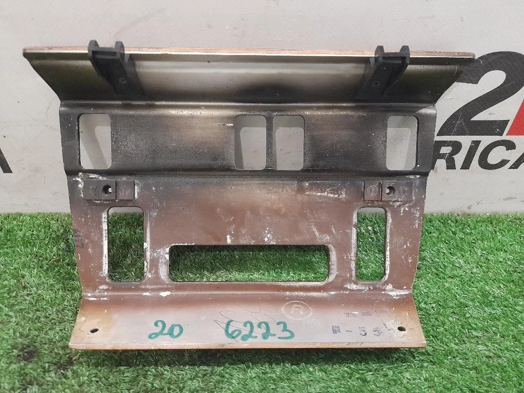 Mascherina Comandi Riscaldamento-clima Mercedes Classe E W124 1985