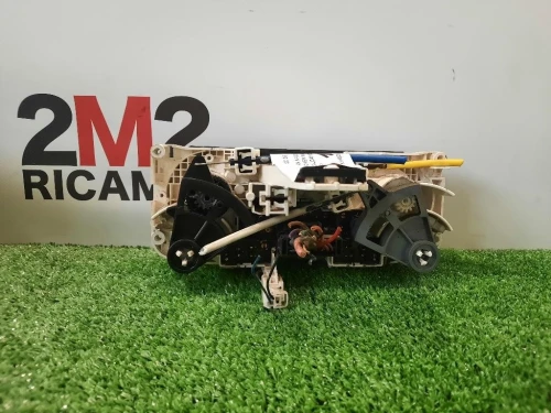 Mascherina Comandi Riscaldamento-clima 68260BJ05C Nissan Nv200 2009