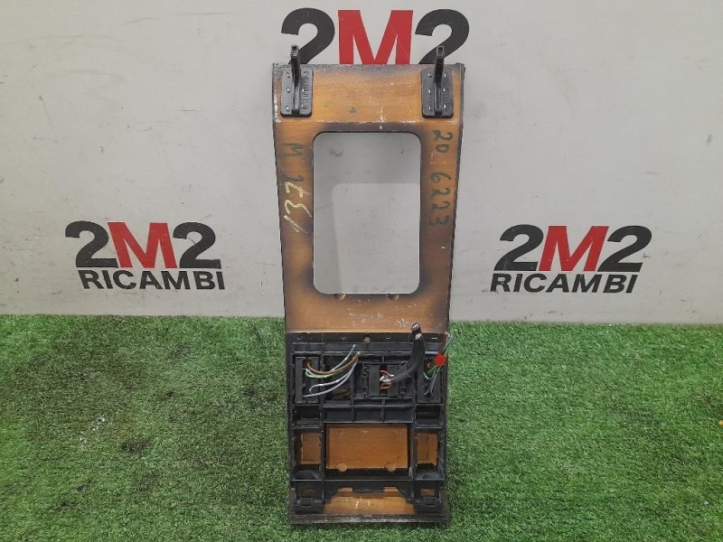 Mascherina Console Centrale LEVA Cambio Mercedes Classe E W124 1985
