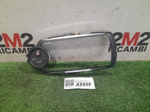 Mascherina Display Navigazione 86451-0D030 Toyota Yaris IV 2012