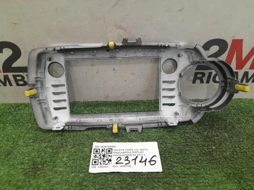 Mascherina Display Navigazione 864510D050 Toyota Yaris IV 2017