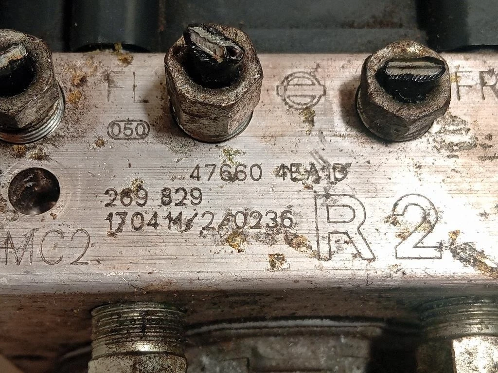 ABS Gruppo ANT 476604EA1D Nissan Qashqai II 2014