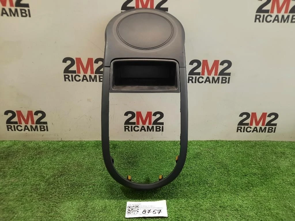 Mascherina Rivestimento Autoradio 847402K500 Kia SOUL I 2011