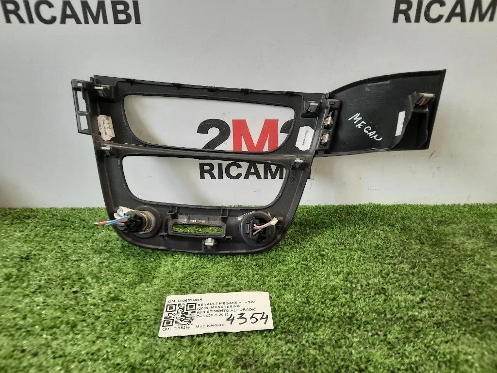 Mascherina Rivestimento Autoradio 682605488R Renault Mégane III SW 2009