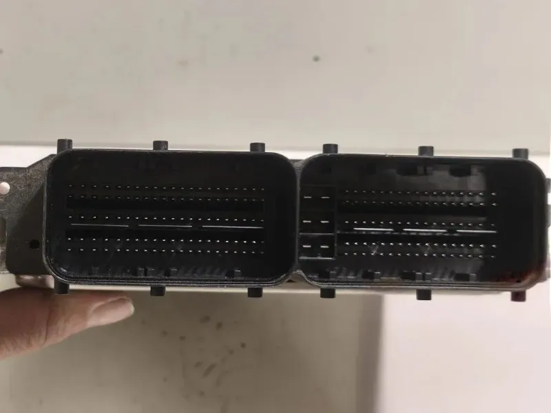 Centralina Iniezione 04E907309R Audi A4 8W2 2015