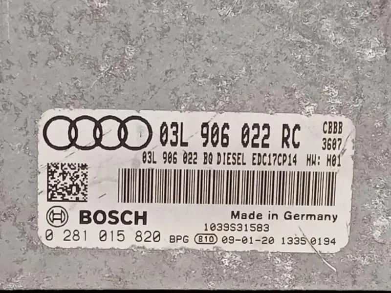 Centralina Iniezione 03L 906 022 RC Audi TT 8J3 2010