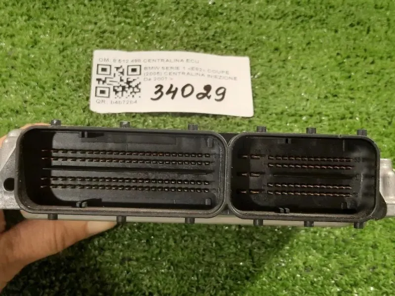 Centralina Iniezione 8 512 498 CENTRALINA ECU Bmw Serie 1 E82 Coupe 2005