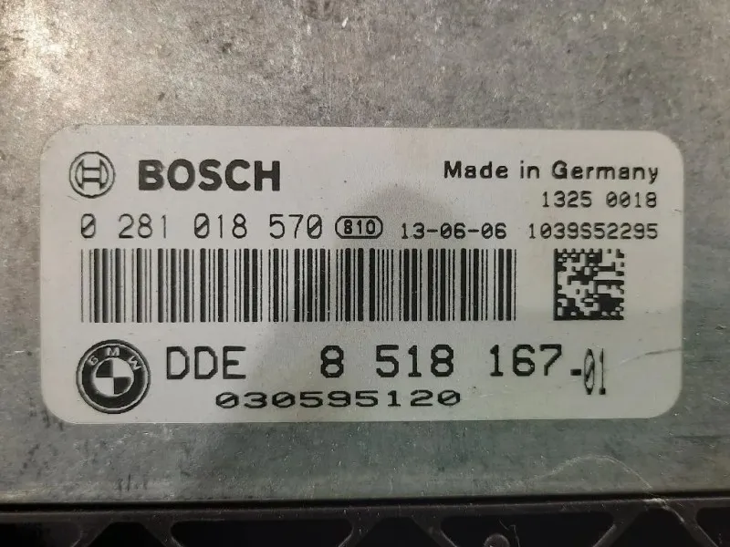 Centralina Iniezione 8 518 167-01 CENTRALINA ECU Bmw Serie 1 E87 Berlina 2005