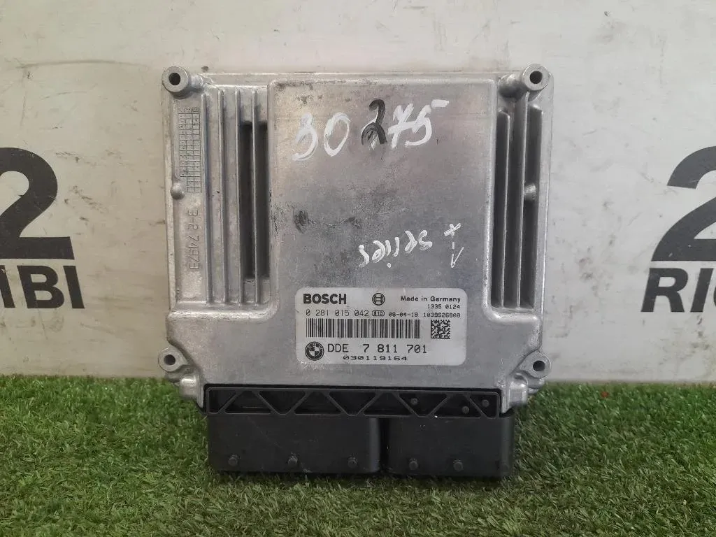 Centralina Iniezione 7811701 Bmw Serie 1 E87 Berlina 2005