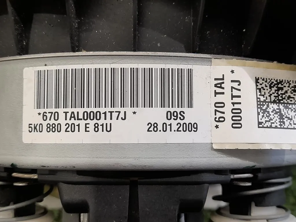 Air-bag Guidatore 5K0880201E Volkswagen GOLF VI 2009