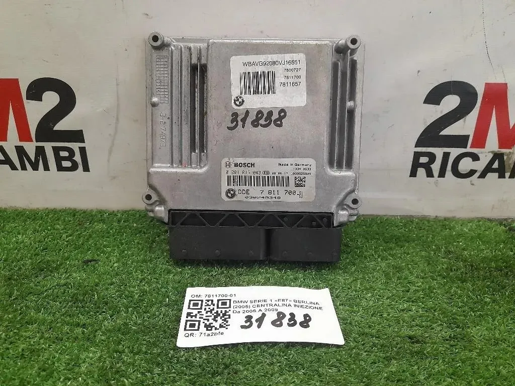 Centralina Iniezione 7811700-01 Bmw Serie 1 E87 Berlina 2005