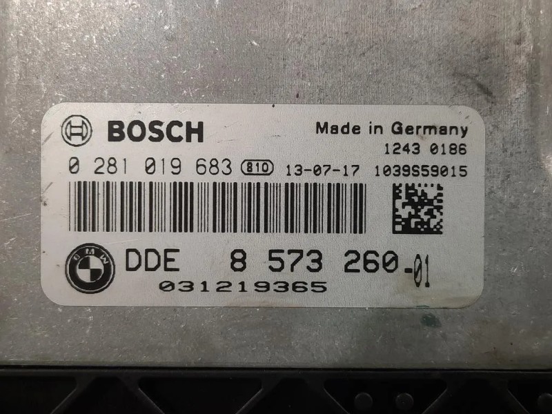 Centralina Iniezione 8 573 260 Bmw Serie 1 F20 Berlina 2012