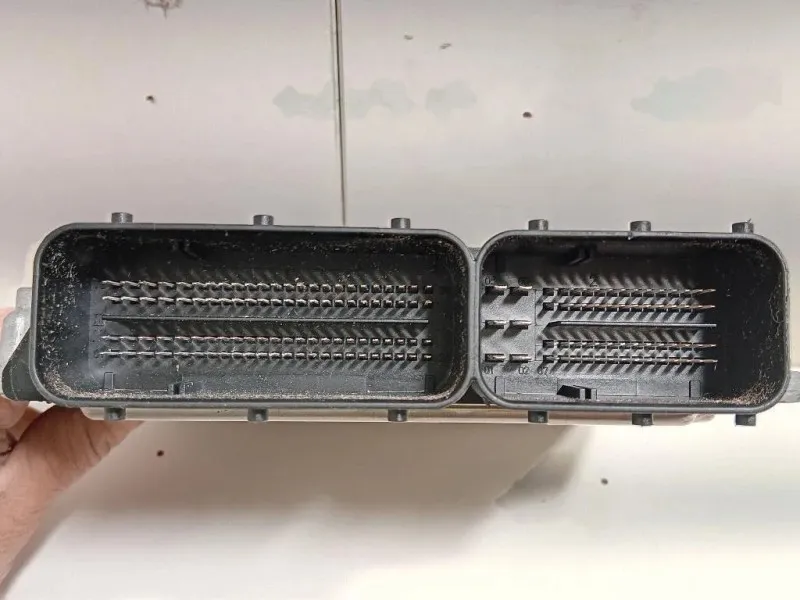 Centralina Iniezione 8 573 260-01 CENTRALINA ECU Bmw Serie 1 F20 Berlina 2012