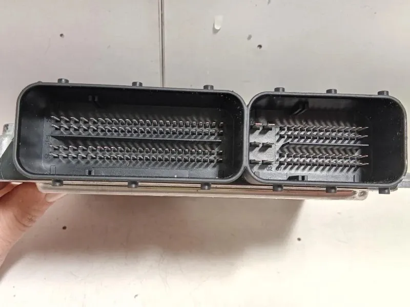 Centralina Iniezione 8573258-01 Bmw Serie 1 F20 Berlina 2012