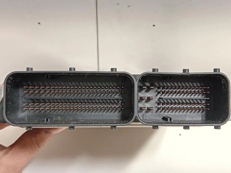 Centralina Iniezione 7 806 976 CENTRALINA ECU Bmw Serie 5 E60 Berlina 2004