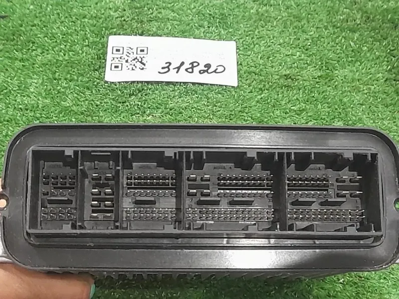 Centralina Iniezione 8513250-01 Bmw Serie 5 F10 Berlina 2010