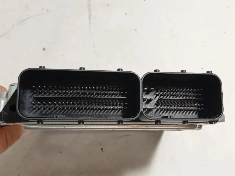 Centralina Iniezione 8 518 477-01 Bmw Serie 5 F10 Berlina 2012