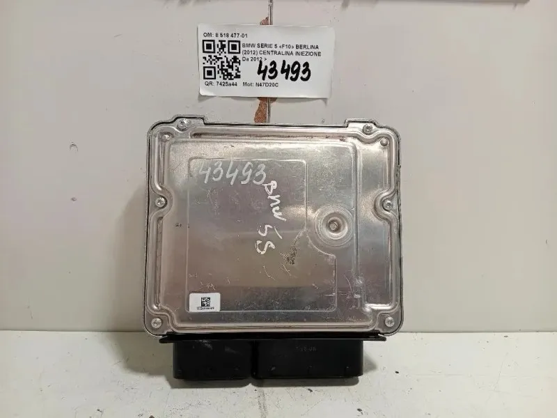 Centralina Iniezione 8 518 477-01 Bmw Serie 5 F10 Berlina 2012