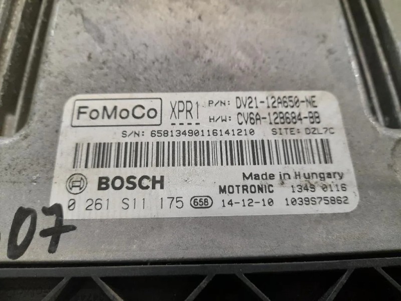 Centralina Iniezione DV2112A650NE Ford B-max 2012