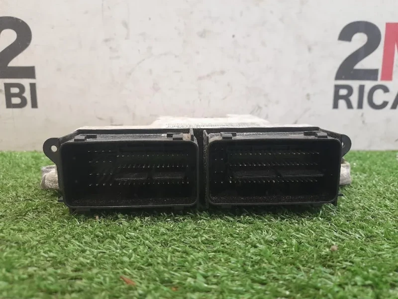 Centralina Iniezione 0261S09147 Ford Focus III 2008