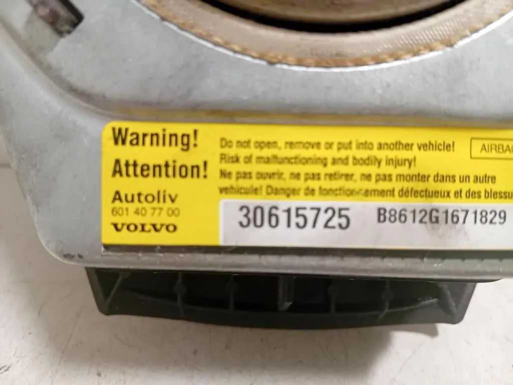 Air-bag Guidatore 30615725 Volvo V50 2004