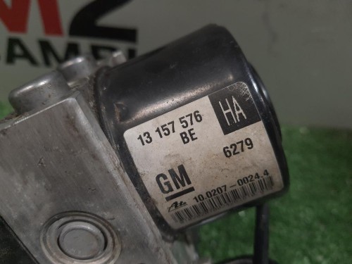 ABS Gruppo ANT 13157576 Opel Astra H Cabrio 2005