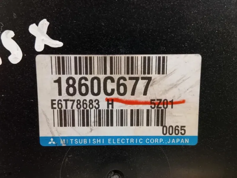 Centralina Iniezione 1860C677 Mitsubishi ASX 2010