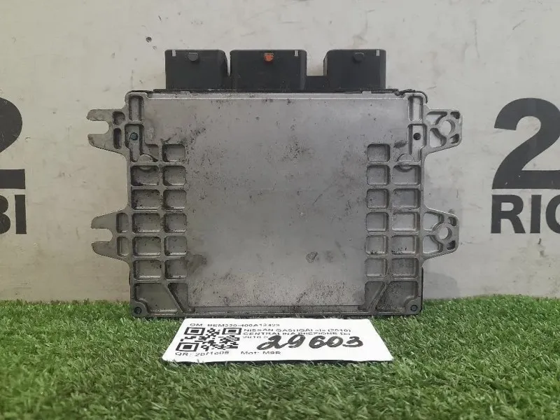 Centralina Iniezione BEM330-400A13423 Nissan Qashqai I 2010
