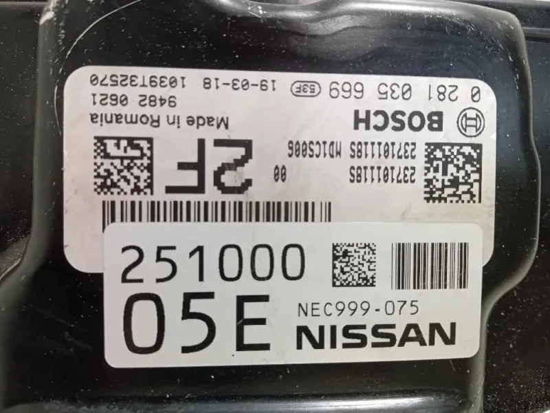 Centralina Iniezione 1039T32570 Nissan Qashqai II 2014