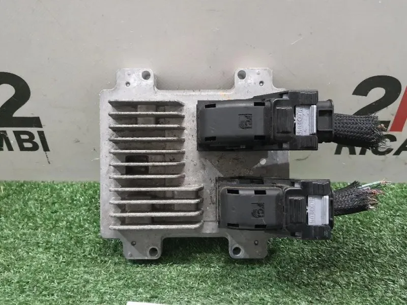 Centralina Iniezione 12647212 Opel Astra J 2010