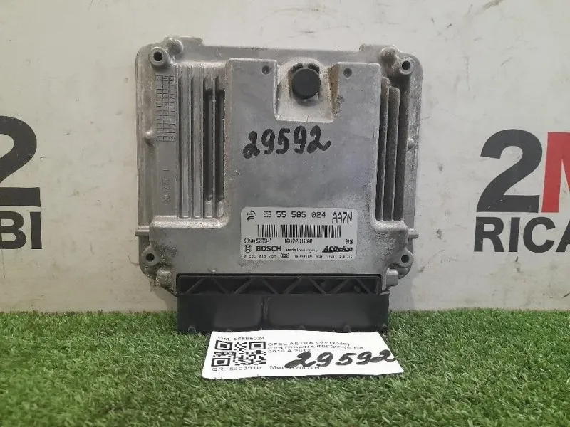 Centralina Iniezione 55585024 Opel Astra J 2010