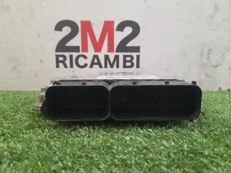 Centralina Iniezione 55583654 Opel Astra J 2010