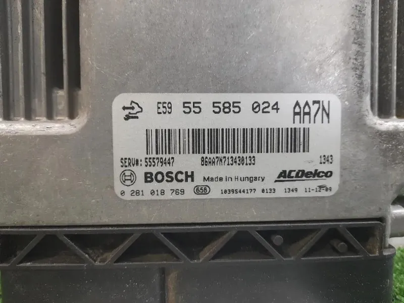 Centralina Iniezione 55585024 Opel Astra J 2010