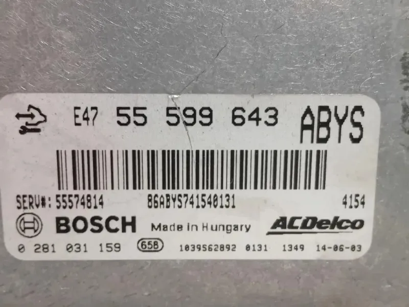 Centralina Iniezione 55599643 Opel Astra J 2012