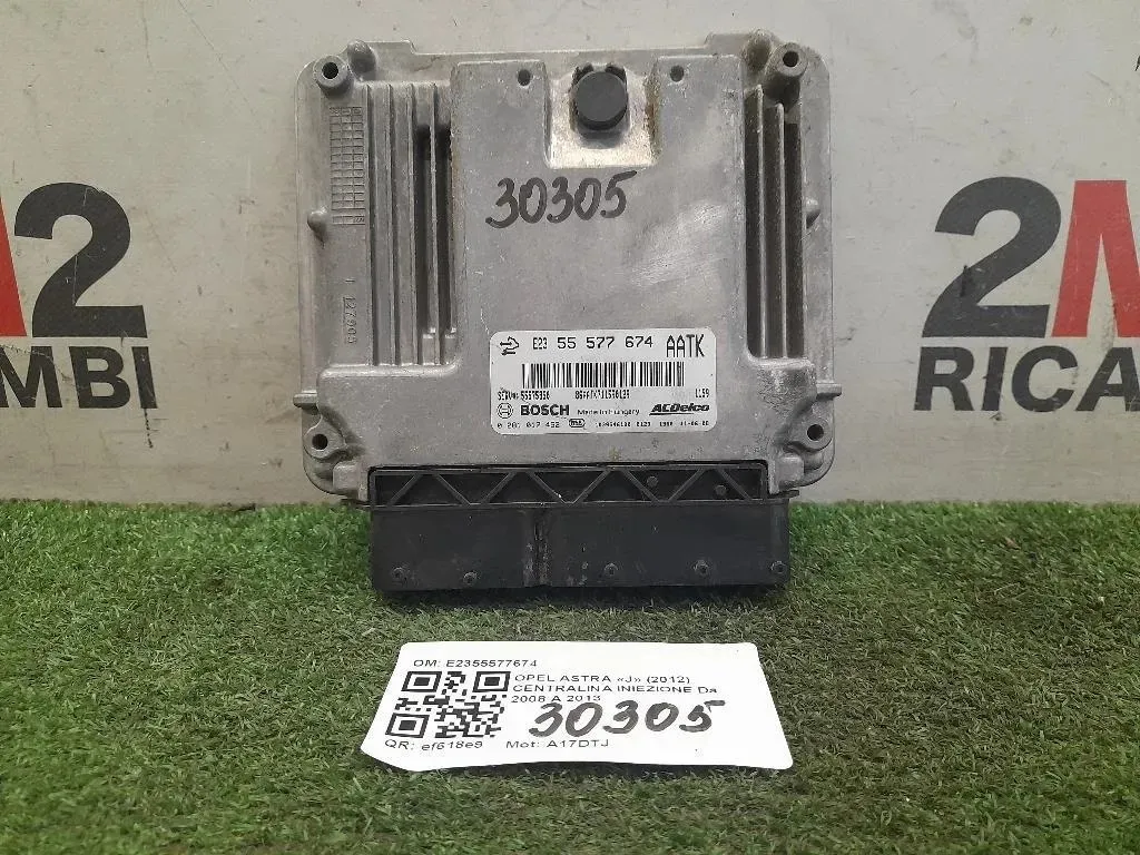 Centralina Iniezione E2355577674 Opel Astra J 2012