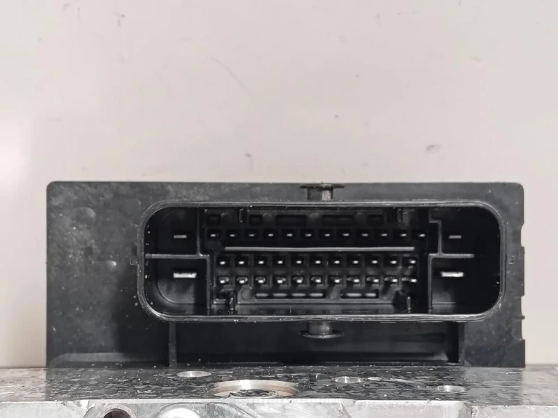 Pompa ABS ANT CH32-2C405-AD Land Rover Discovery III 2005