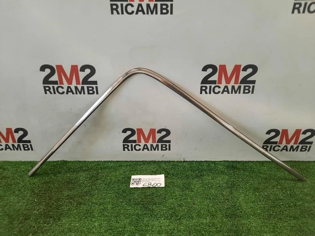 Modanatura Adesiva Montante Parabrezza SUP DX Lancia 2000