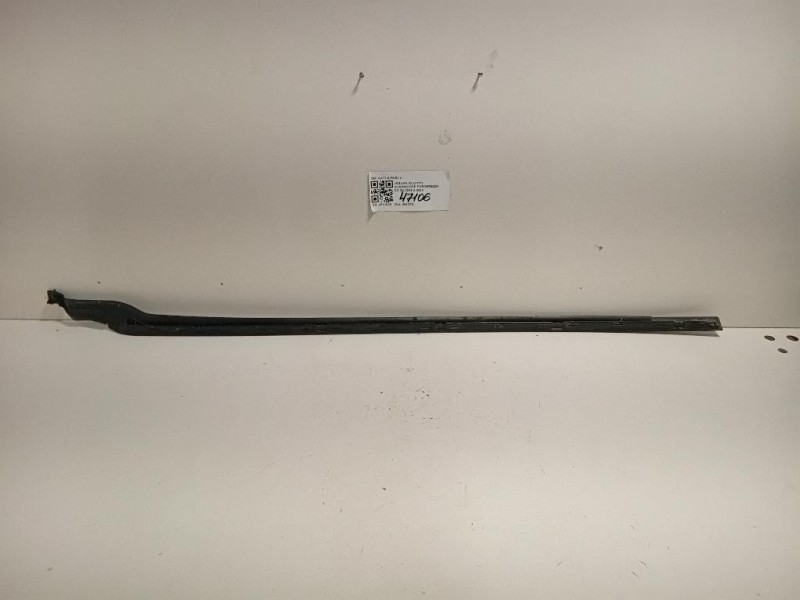 Modanatura Adesiva Montante Parabrezza DX GX73-025A52-A Jaguar XE 2015