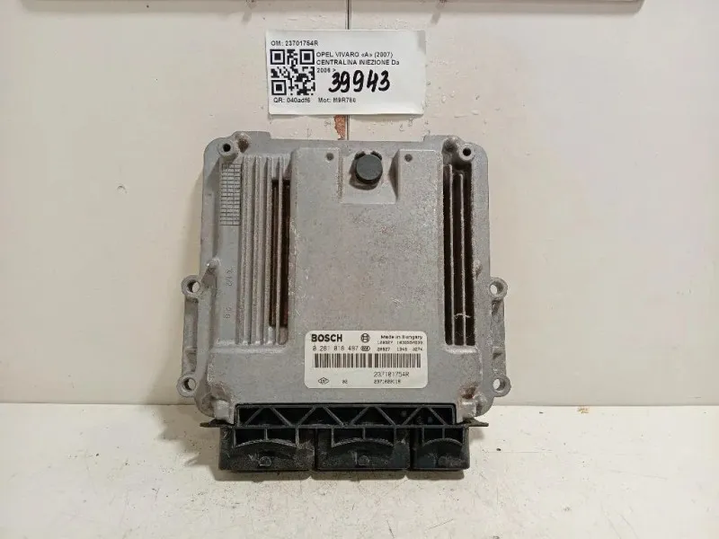 Centralina Iniezione 23701754R Opel Vivaro A 2007