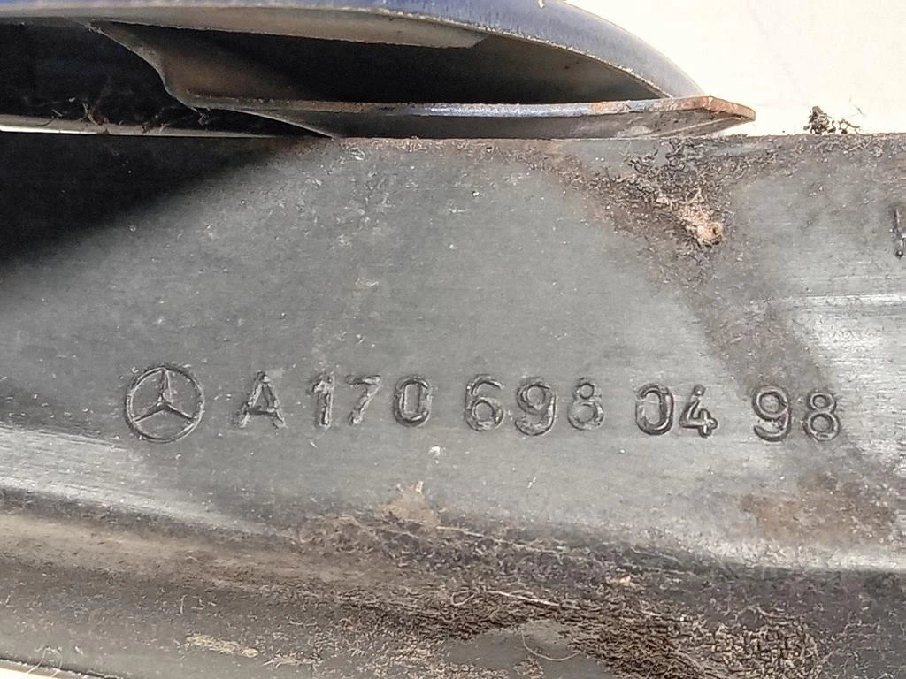 Modanatura Adesiva Montante Parabrezza DX A1706980498 Mercedes Classe SLK R170 1997