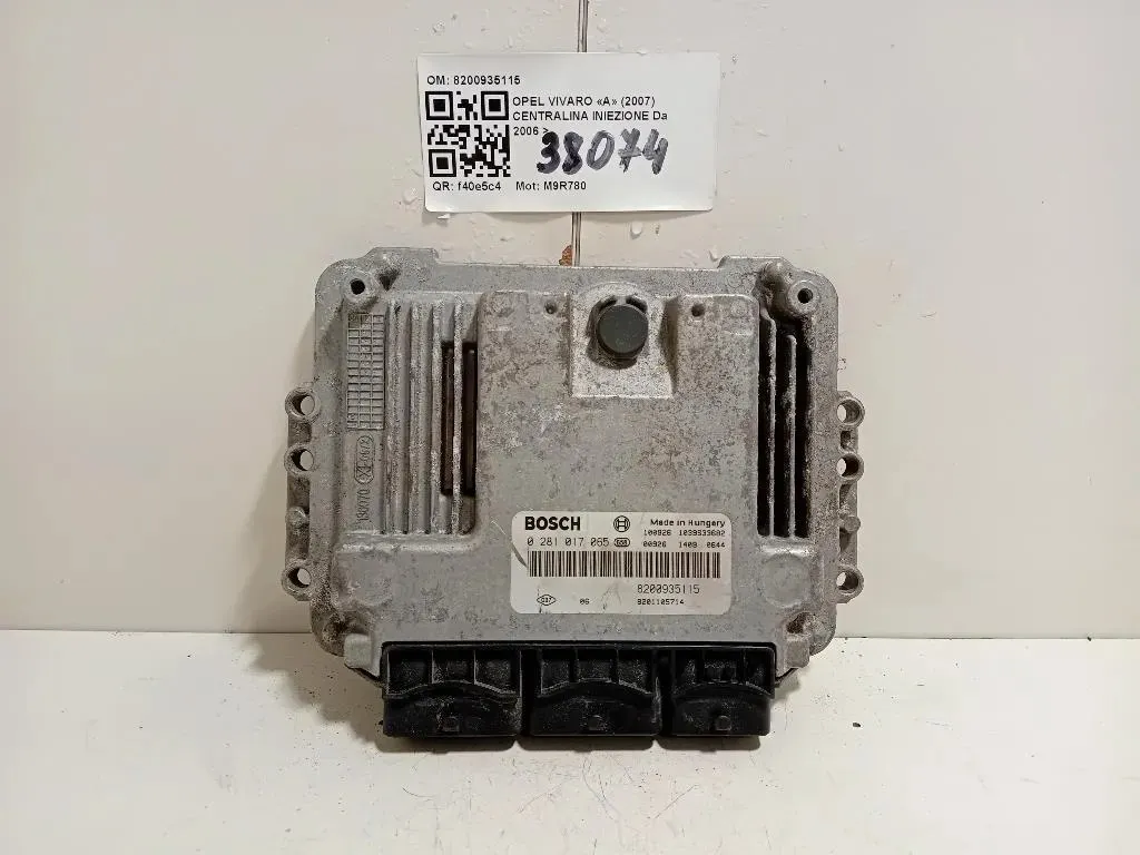 Centralina Iniezione 8200935115 0281017065 Opel Vivaro A 2007
