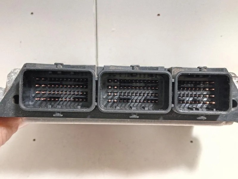 Centralina Iniezione 8200666516 Opel Vivaro A 2007