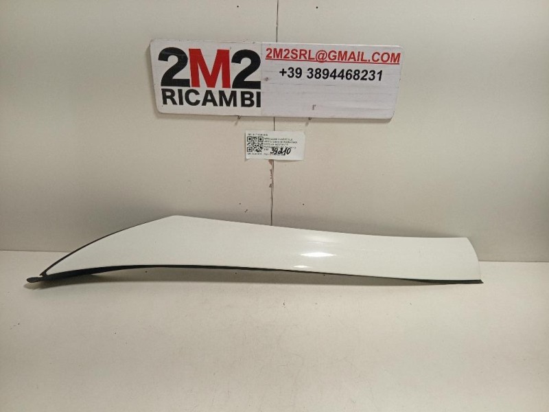 Modanatura Adesiva Montante Parabrezza DX A1716900438 Mercedes Classe SLK R171 2004
